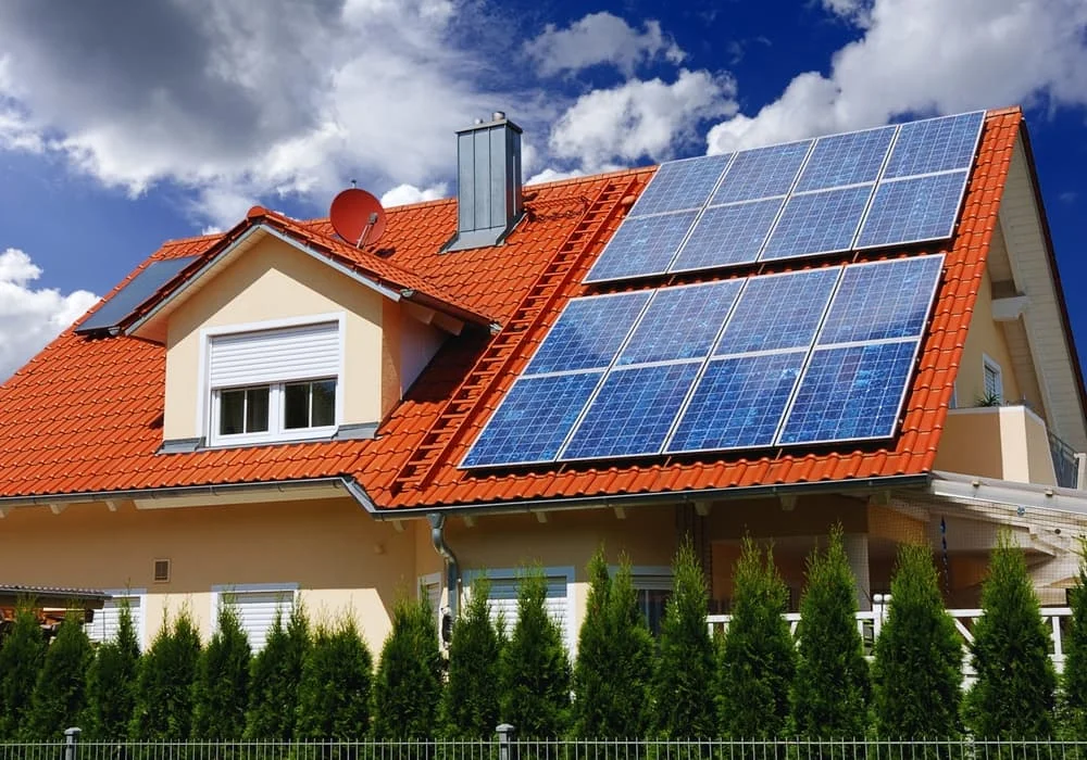 What to Do If a Solar Panel Company Lied About Your Savings